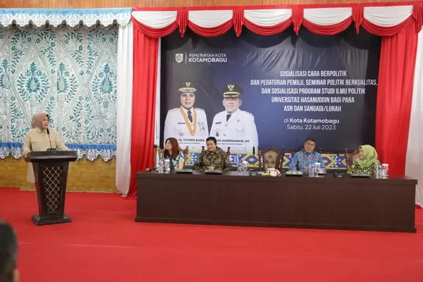 Meningkatkan Kualitas Politik di Kotamobagu: Wali Kota Tatong Bara Sosialisasi Peraturan Pemilu dan Seminar Politik Bersama Guru Besar Universitas Hasanuddin