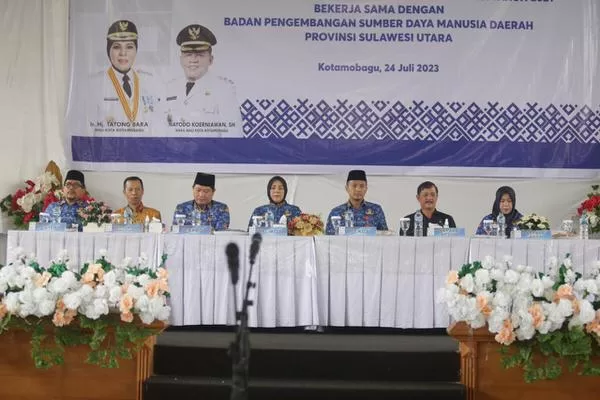 Pengukuhan Dewan Pengurus KORPRI Kota Kotamobagu: Wali Kota Tatong Bara Menguatkan Komitmen Profesionalisme